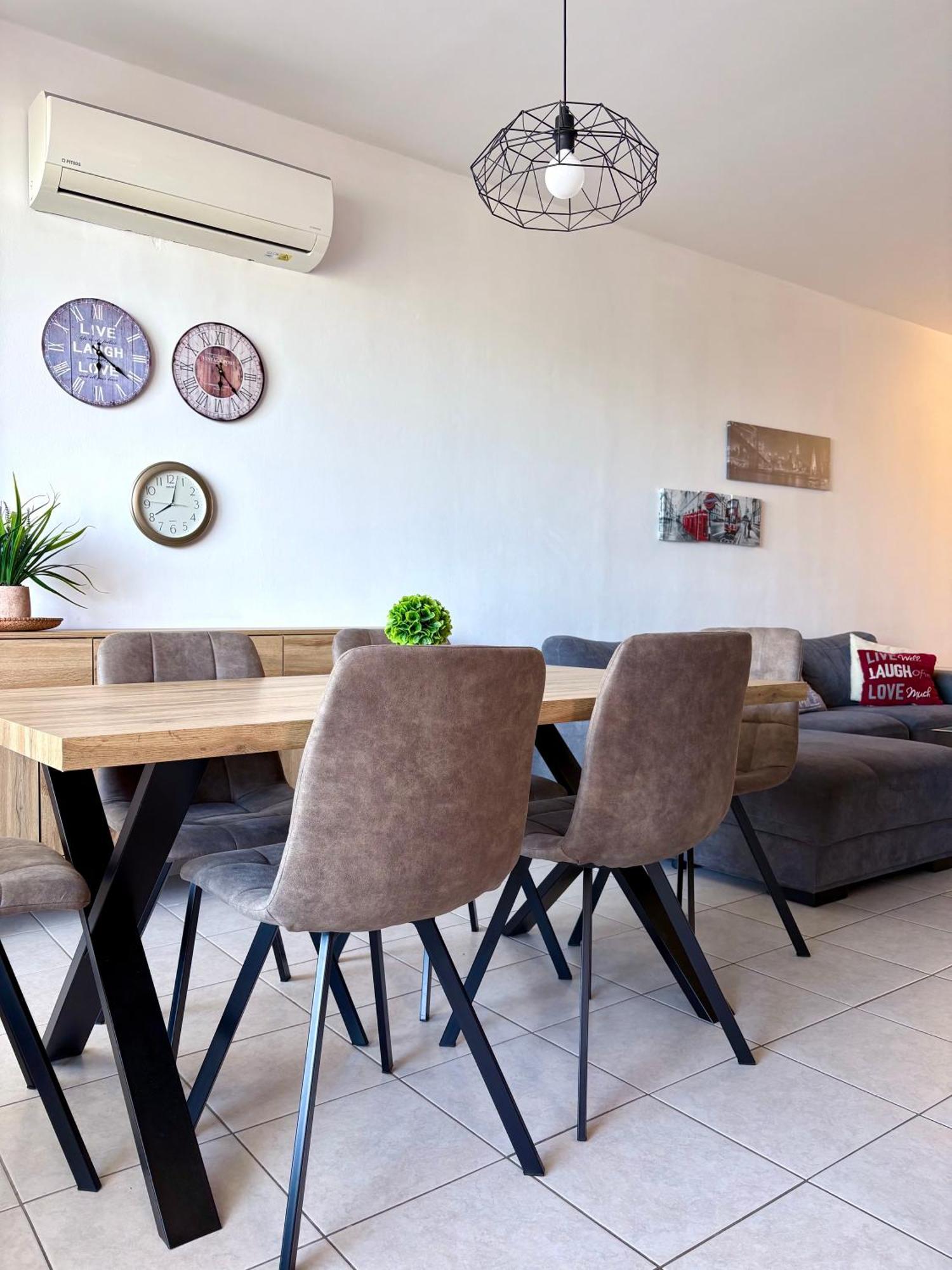 Mackenzie Apartment 301 Larnaca Dış mekan fotoğraf